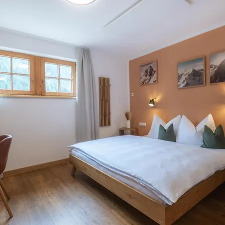 Strolz Appartement Sankt Anton am Arlberg