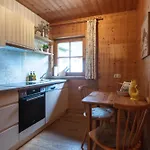 Strolz Apartment St. Anton am Arlberg